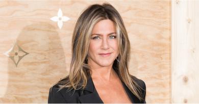 Jennifer Aniston's Pain Tolerance Is Alarmingly High, According to Her Facialist