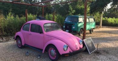 México: abrieron un hospedaje con los míticos autos modelo "Escarabajo"
