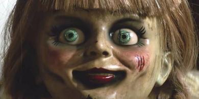 Annabelle Comes Home Trailer Makes The Warrens Fight That Damned Doll's Friends