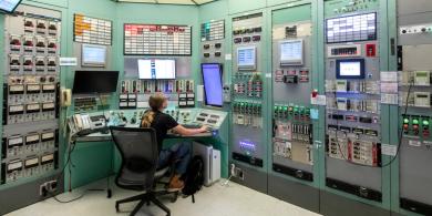 Inside MIT’s nuclear reactor laboratory