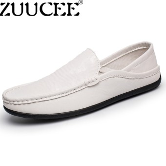 Zuucee Modis Pria Mengemudi Sepatu Kasual Loafer Sepatu Datar (Putih)-Internasional