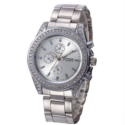 Women Diamond Metal Band Analog Quartz Fashion Wrist Watch-Silver