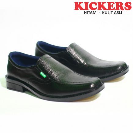 Sepatu Kickers Asli Kulit Sapi Pantofel Formal Pria Kerja Kantor Warna Hitam & Tan