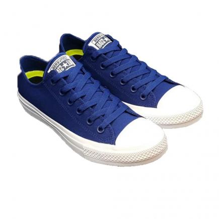 Sepatu Casual Sneakers All Star CT2 Sekolah Canvas Pria dan Wanita