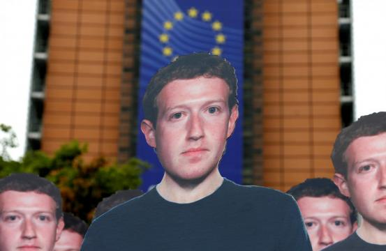 Facebook's Zuckerberg arrives for grilling by EU lawmakers over data leak