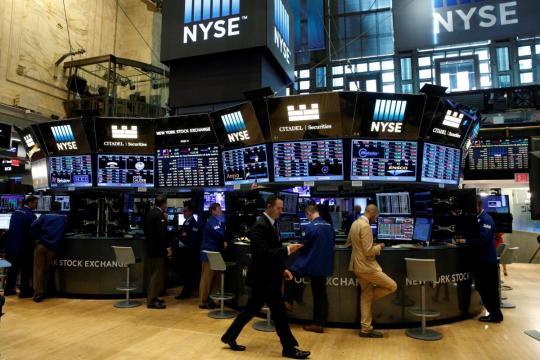 Wall St. rebounds; worries over Italy ease