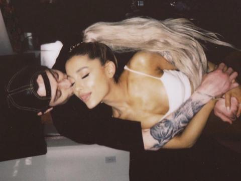 Ariana Grande Hugged Up with New BF Pete Davidson