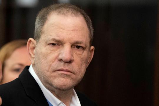 Film producer Harvey Weinstein due to enter plea on rape charges