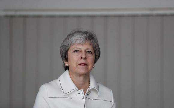 No UK ministers will be resigning over Brexit backstop - BBC