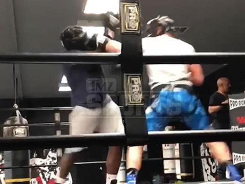 Logan Paul Brutalizes Opponent In Boxing Sparring Sesh