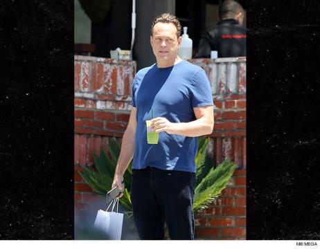 Vince Vaughn Takes Smoothie Approach After DUI Bust