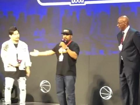Ice Cube & Clyde Drexler In Talks To Start BIG3 League in China