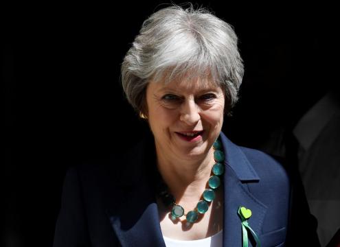 May wins vote, parliament rejects staying in European Economic Area