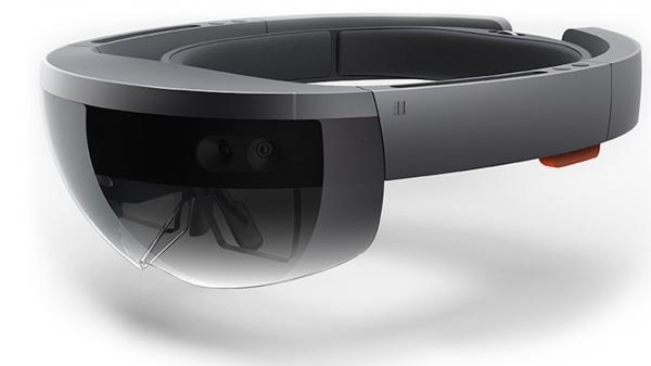 Microsoft Seemingly Working on New HoloLens