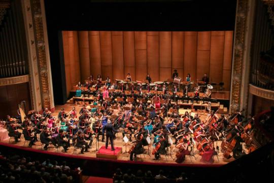 Domingo tem Orquestra Sinfônica Heliópolis e show da banda Abacaxepa