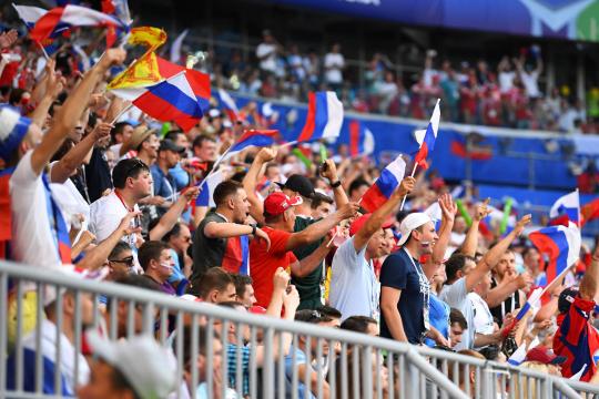 Fifa pune Rússia por faixa de cunho nazista em estádio da Copa