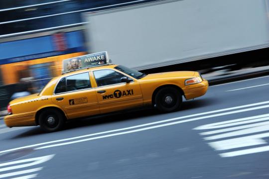 Comissão de Táxis de Nova York apoia aumento a motoristas de aplicativos
