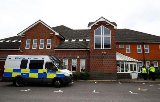 Two Britons poisoned with Novichok nerve agent near where Russian spy was struck down