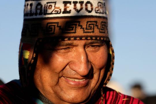 Evo Morales diz ter feito cirurgia de emergência para retirar tumor