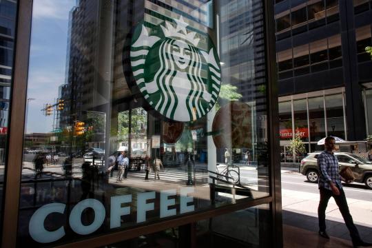 Starbucks se envolve em nova polêmica por discriminação nos EUA