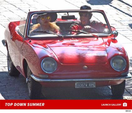 Jay-Z and Beyonce Cruising in Italy Between Tour Shows