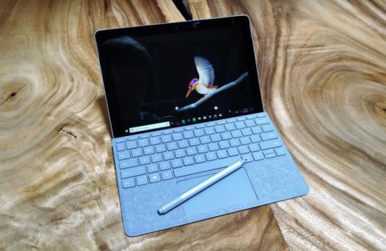 Microsoft's $399, 10-inch Surface Go rethinks the Windows tablet for consumers