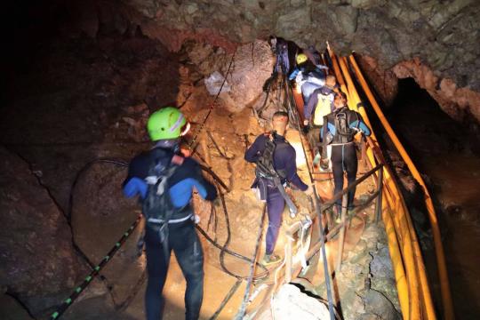 Produtora cristã quer transformar resgate de caverna da Tailândia em filme