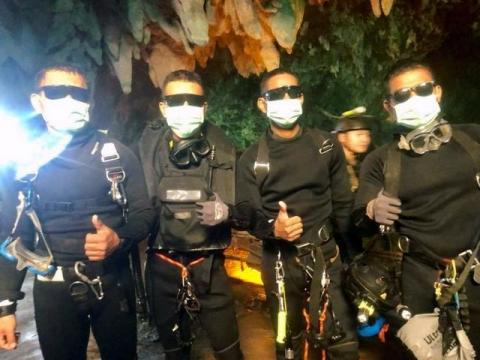 Be a force for good, navy SEAL commander tells Thai cave boys