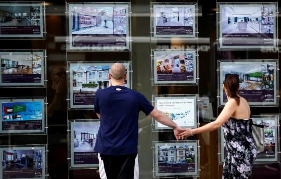 UK housing market remains in the doldrums - RICS
