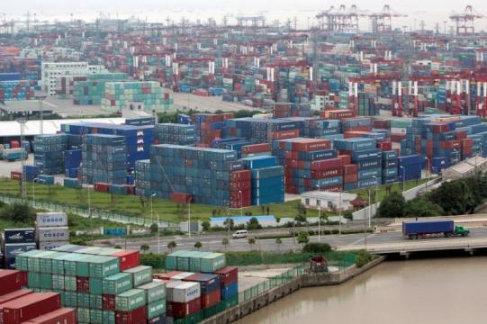 China's record trade surplus with U.S. risks further inflaming trade tensions