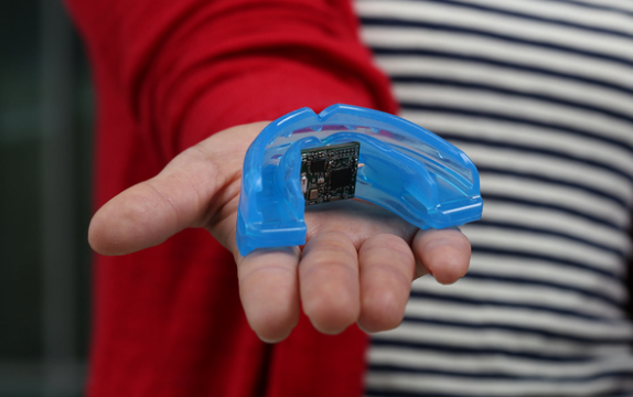 Smart Mouth Guard Senses Muscle Fatigue