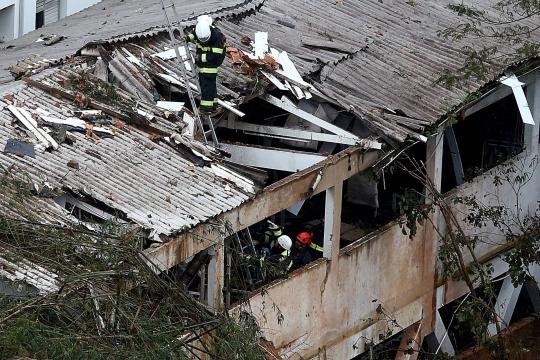 PSB é condenado a indenizar moradora por acidente com avião de Campos