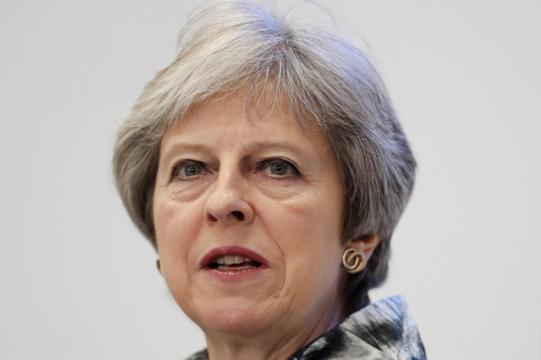Government makes concession to eurosceptics on customs law - BBC political editor