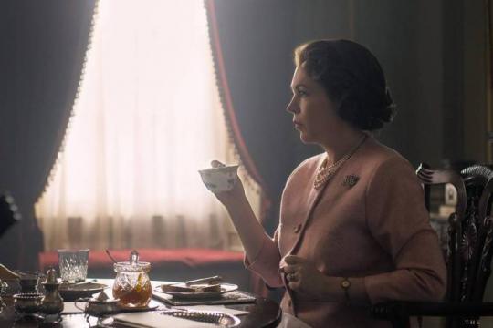 Netflix libera imagem da nova rainha em 'The Crown'