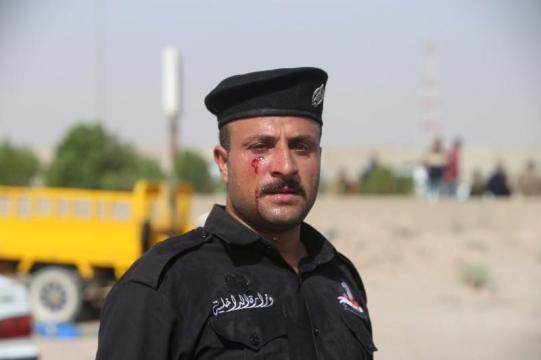 Iraqi police use batons to disperse protesters outside Zubair oilfield