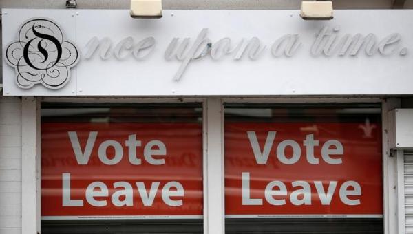Vote Leave faces police inquiry over its spending
