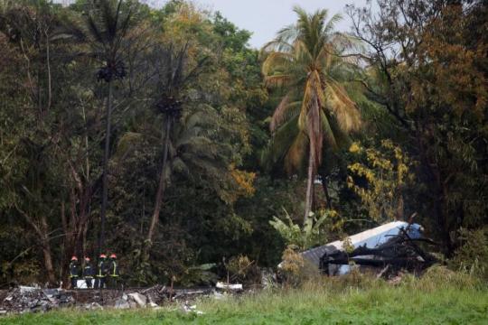 Commission probing Cuba plane crash rejects speculation about cause