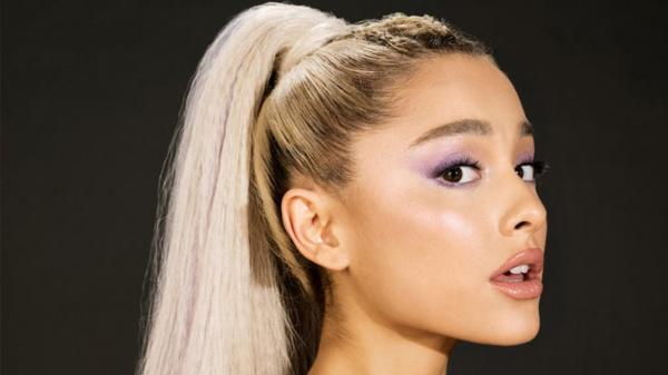 Ariana Grande CLAPS BACK At Fan Who DISSED Her Ponytail