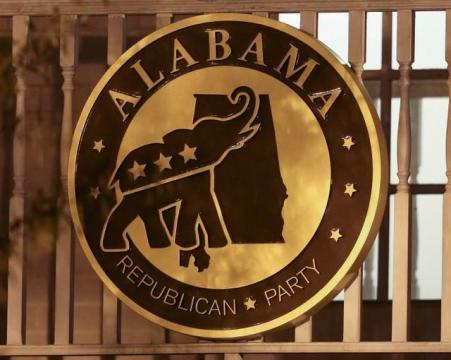 Alabama Republican who once spurned Trump appears headed for runoff win