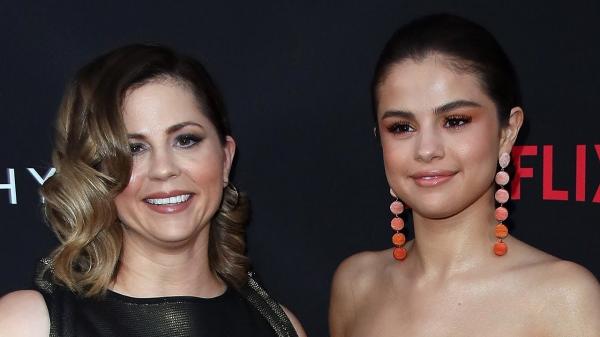 Selena Gomez Mom Mandy Teefey DISHES On The Hate Selena Gets