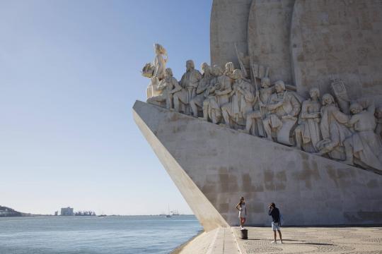 A língua que nos separa