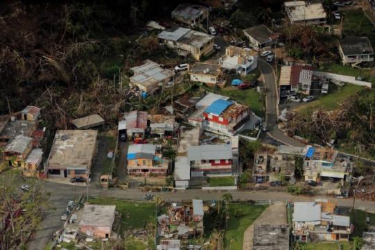 Judge orders extension of aid for Puerto Rico storm evacuees