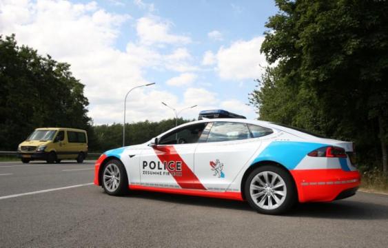Luxembourg police deploy Tesla cars to help nab criminals