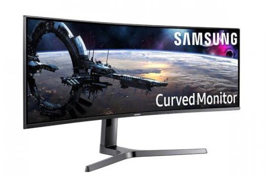 Now this… this is an ultra-wide monitor