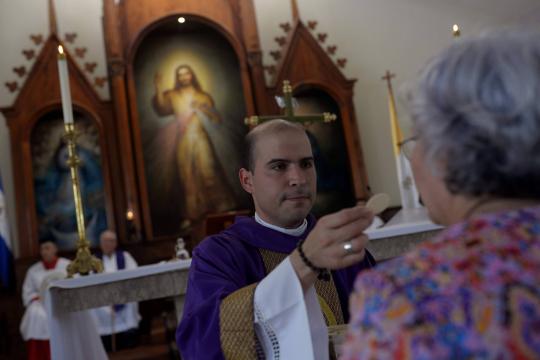 Alvo de Ortega, Igreja Católica convoca oração do exorcismo na Nicarágua
