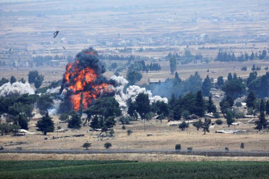 Israel bombardeia alvos militares no oeste da Síria