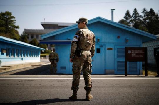 Recovery of U.S. troops' remains in North Korea complicated by cash, politics