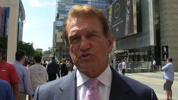 Joe Theismann Says Native Americans Are Cool With Redskins Name, Dont Change It! | TMZ Sports