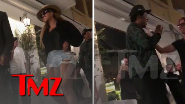 JayZ and Beyonce Get Standing Ovation Leaving Restaurant in Italy | TMZ