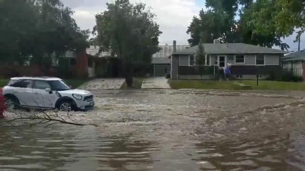 Heavy rains in eastern U.S. pose flood risks